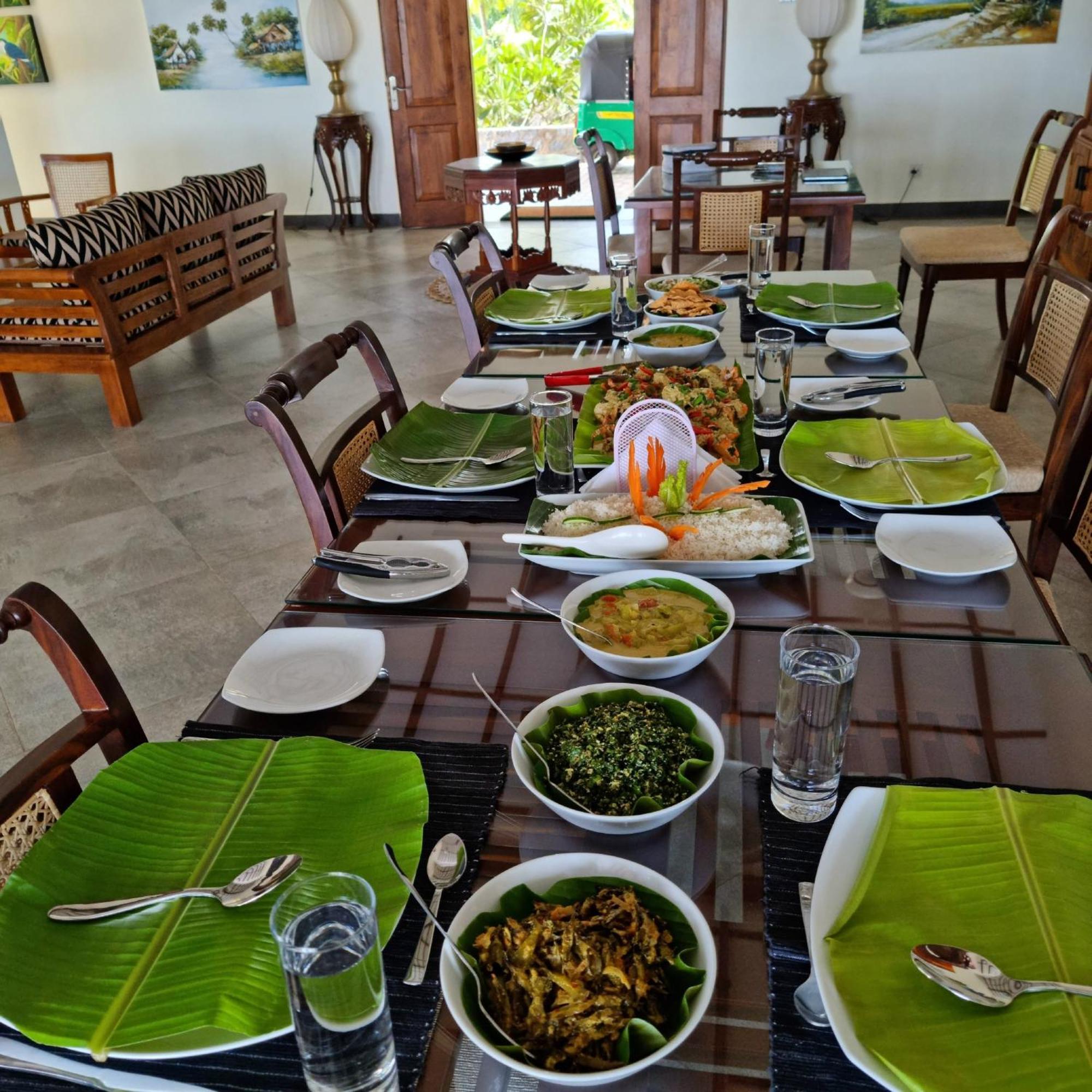 Arhimser Villa: Beachfront Bliss with Pool in Tangalle Exterior photo